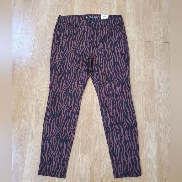 Inc International Concepts Tiger-Print Skinny Jeans sz 16 - Picture 5 of 16